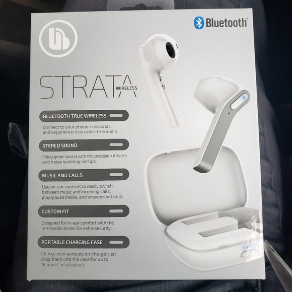 Merkury Innovations Headphones Nwt Strata True Wireless Earbuds By Merkury Innovations
